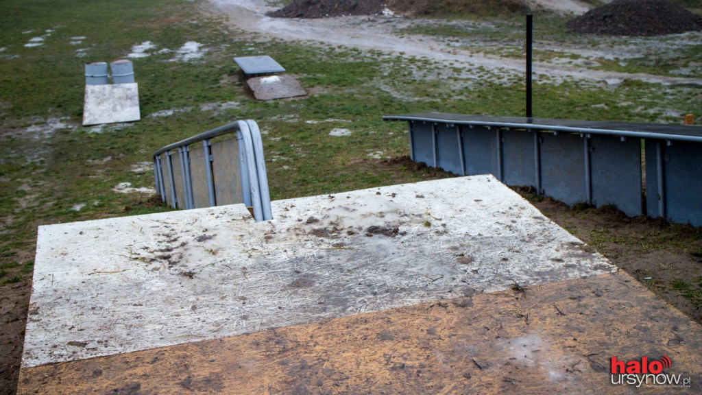 Snowpark na Ursynowie czeka na śnieg. ZOBACZ ZDJĘCIA