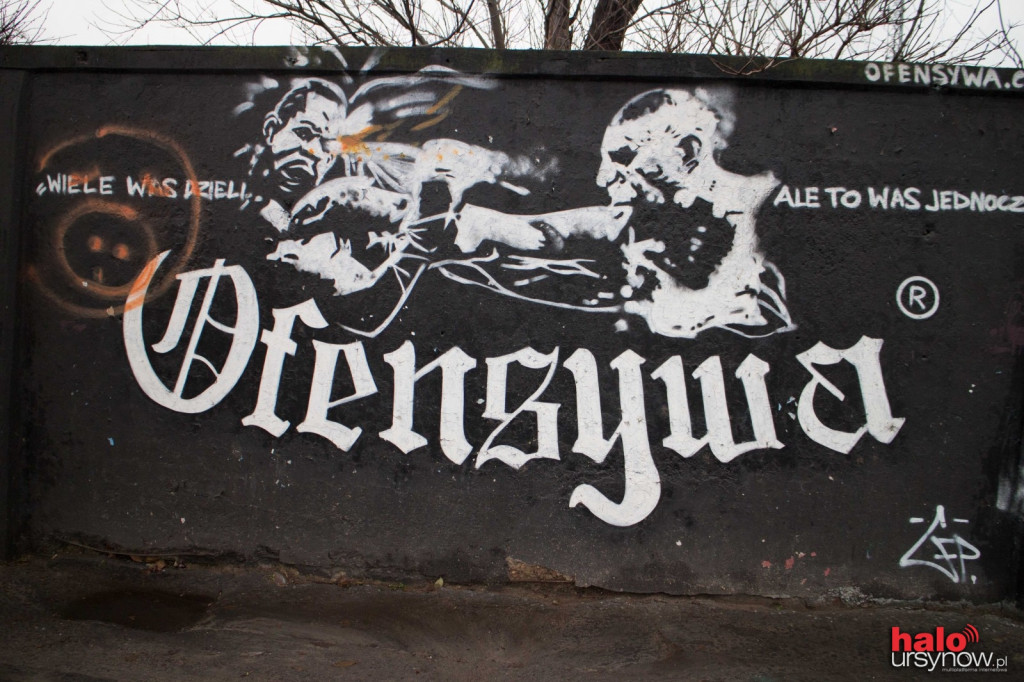 Arcydzieła na murze. Co znajdziemy na wyścigach. ZOBACZ GALERIĘ