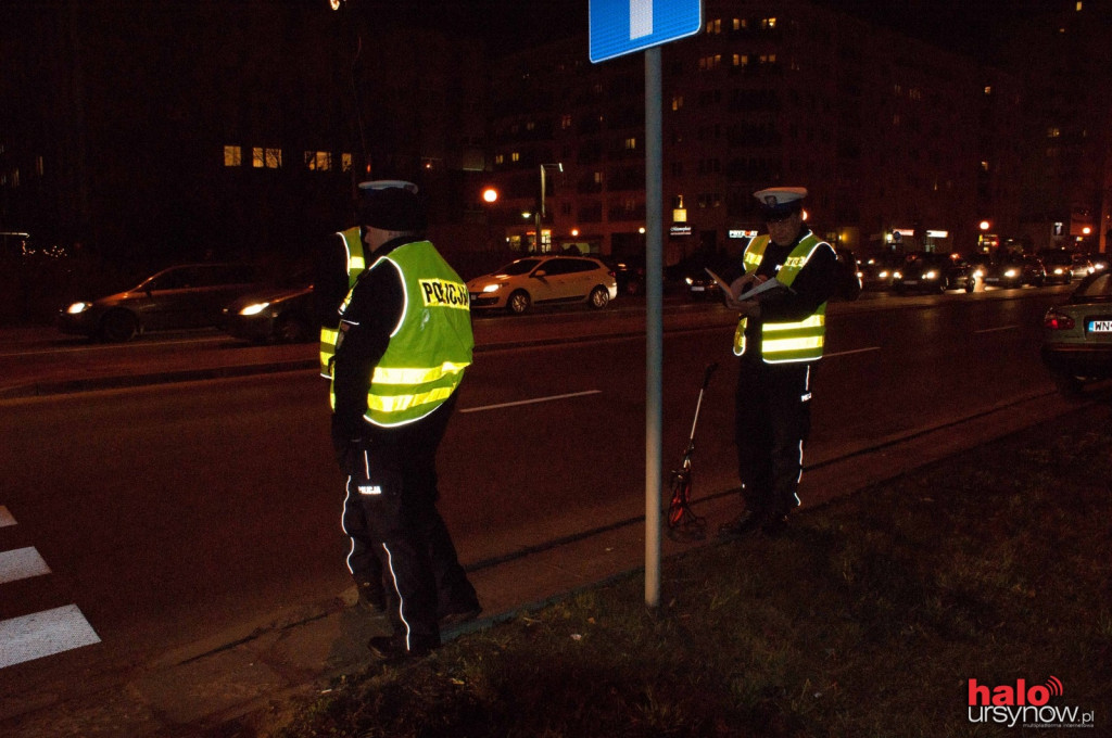 Wypadek na KEN. Cała aleja stoi w korku.