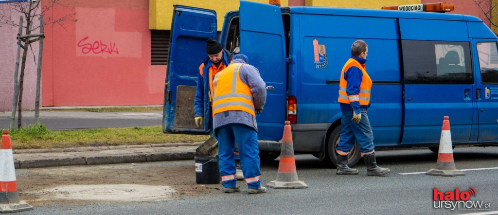 Naprawa jezdni. Jak to robią wodociągi? FOTO