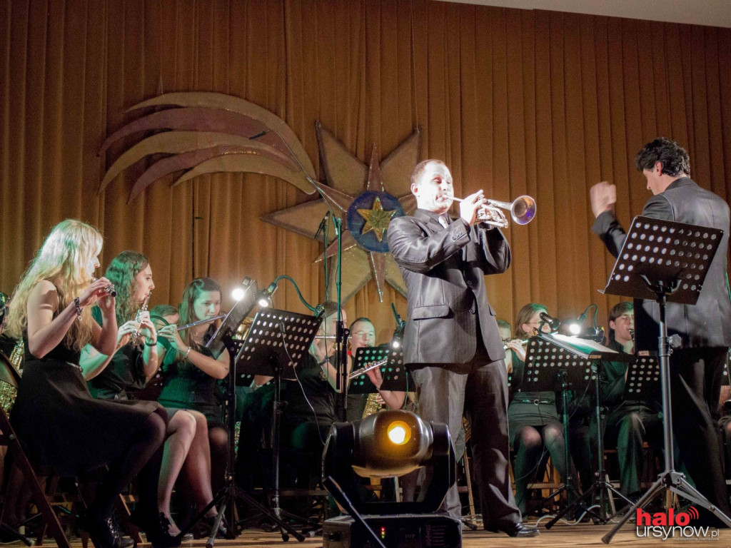 Filmowe szlagiery i folklor w najlepszym wydaniu. Koncert Noworoczny SGGW.