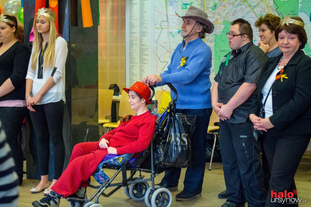 Tańce i zabawy czyli Bal Karnawałowy osób niepełnosprawnych FOTO