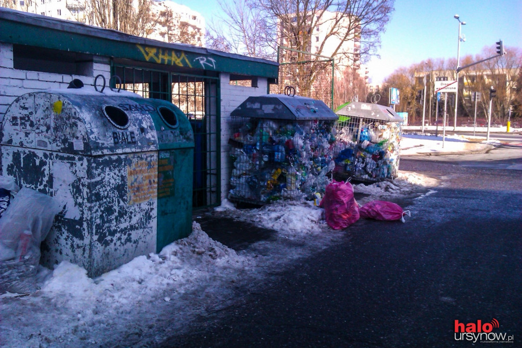 Miała być rewolucja, jest wysypisko. Kontenery są przepełnione