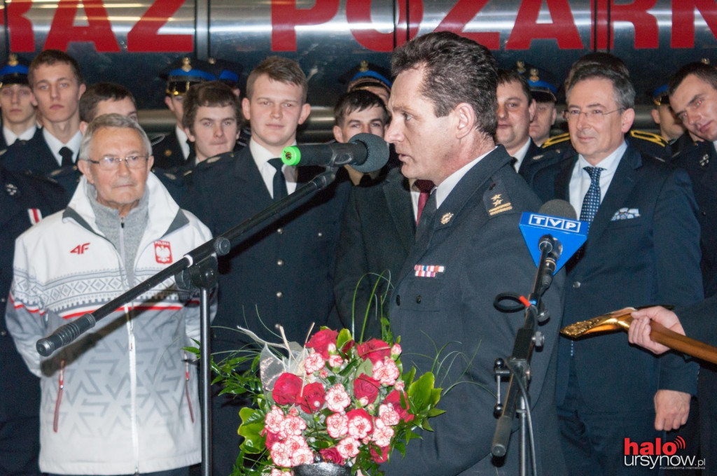 Złoty strażak z Soczi na Ursynowie. Powitanie Zbigniewa Bródki