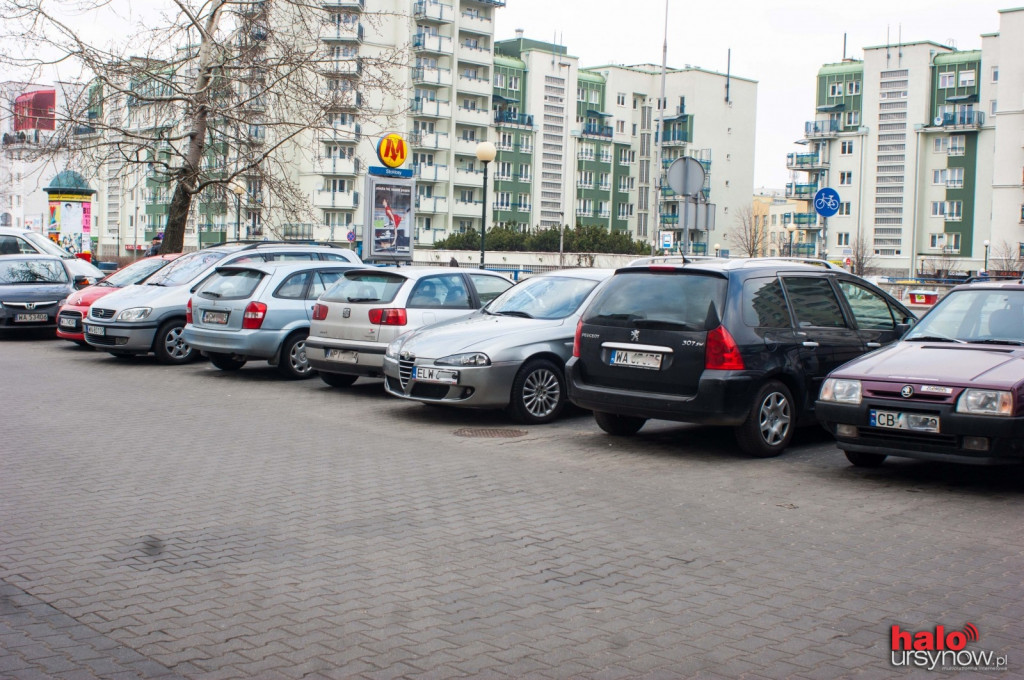 Problem z parkowaniem na Ursynowie? Wprowadźmy parkometry!