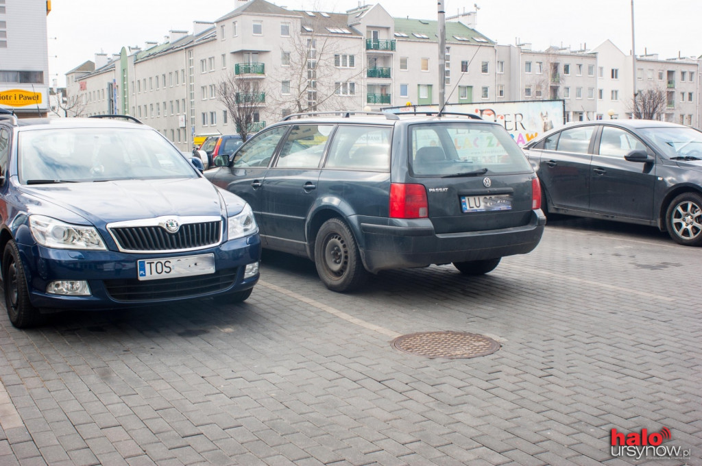 Problem z parkowaniem na Ursynowie? Wprowadźmy parkometry!