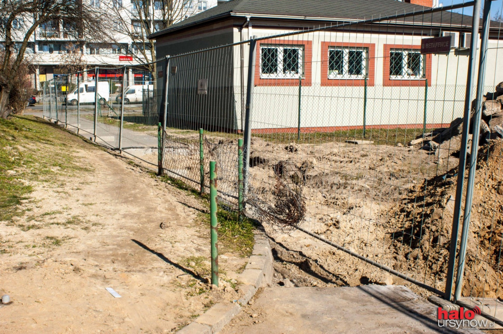 Dramat mieszkańców Lokajskiego, odgrodzeni na lata