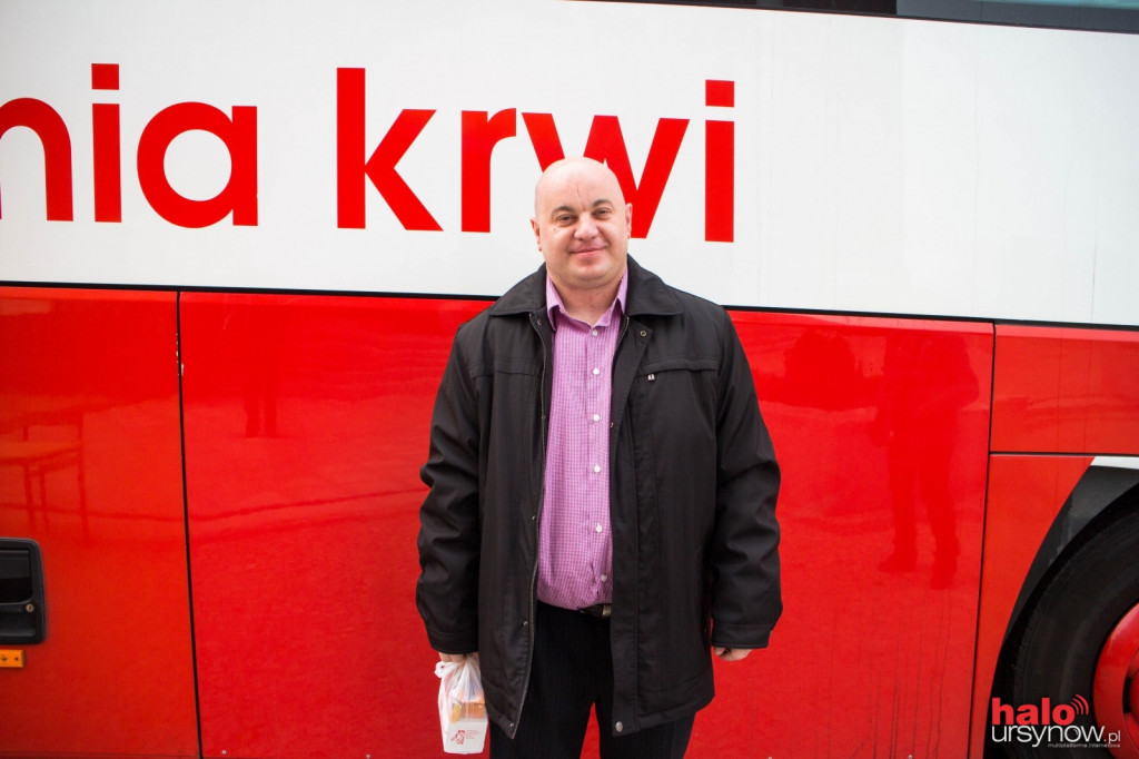 Krwiobus na Ursynowie. Mieszkańcy oddają krew