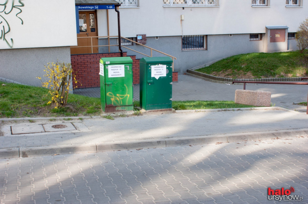 Ogłoszeniem w bezmyślnych kierowców.