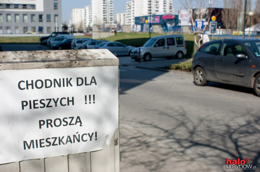Ogłoszeniem w bezmyślnych kierowców.
