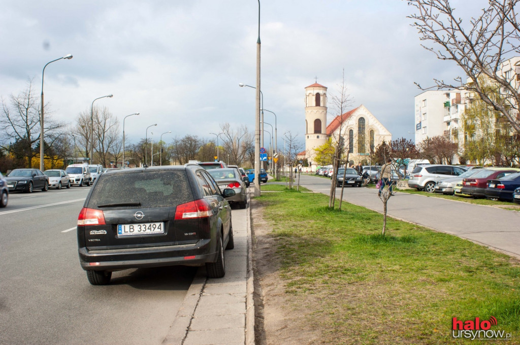 Wyjazd z parkingu grozi śmiercią lub kalectwem