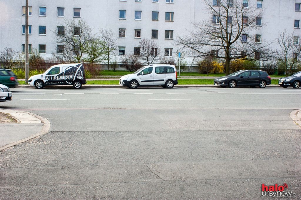 Wyjazd z parkingu grozi śmiercią lub kalectwem