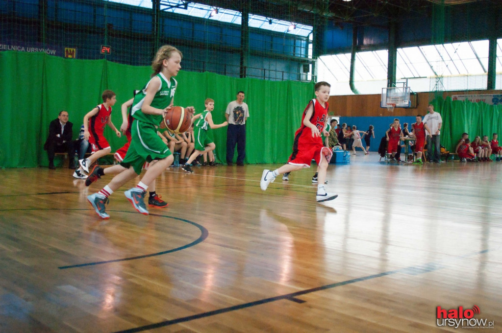 Emocje jak w NBA! Wielkanocny turniej minikoszykówki ZDJĘCIA