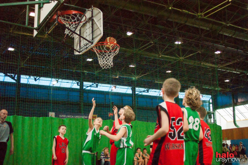 Emocje jak w NBA! Wielkanocny turniej minikoszykówki ZDJĘCIA
