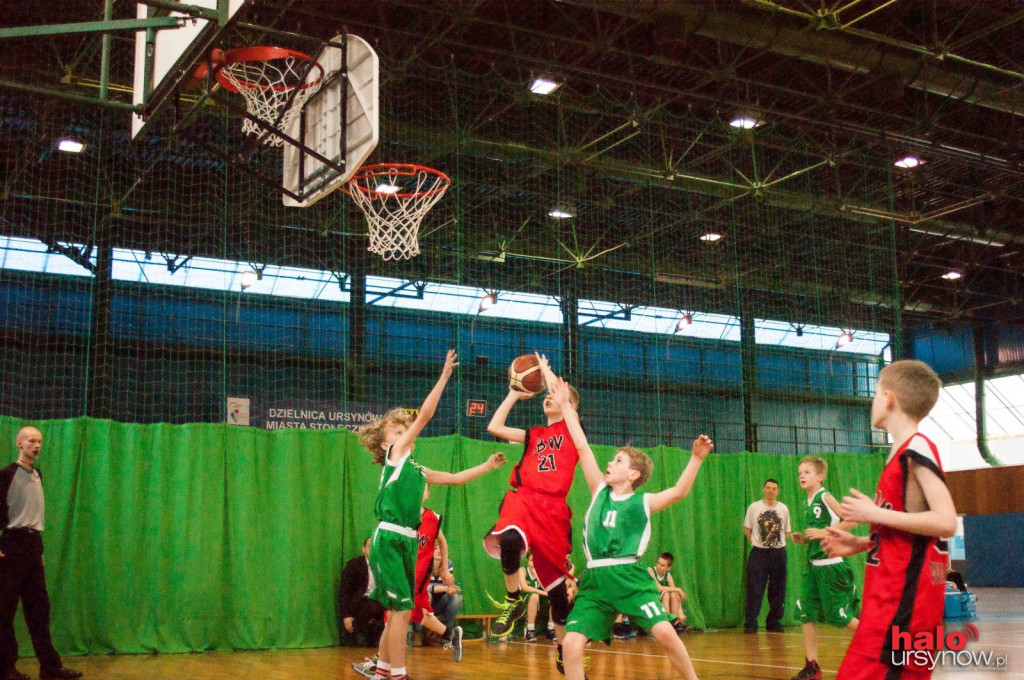 Emocje jak w NBA! Wielkanocny turniej minikoszykówki ZDJĘCIA