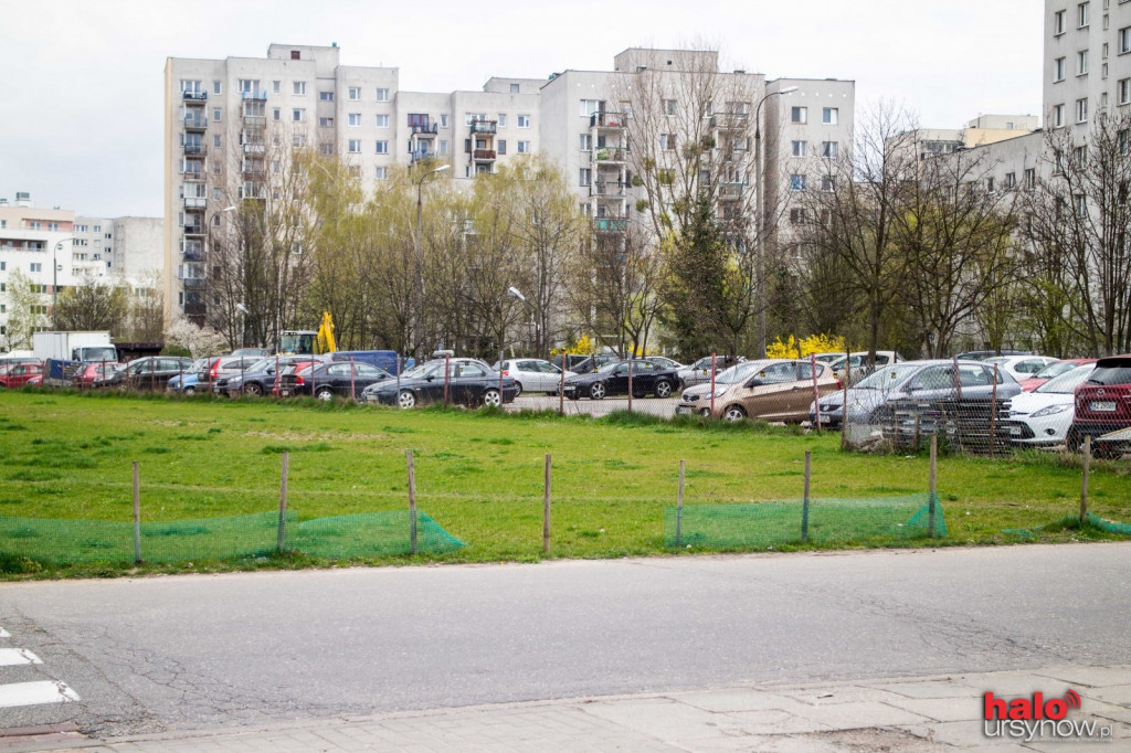 Mieszkańcy w strachu. POW zabierze ponad tysiąc miejsc parkingowych!