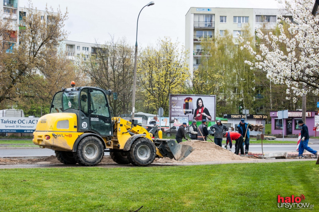 Na obietnicach się nie skończyło. Remontują chodniki