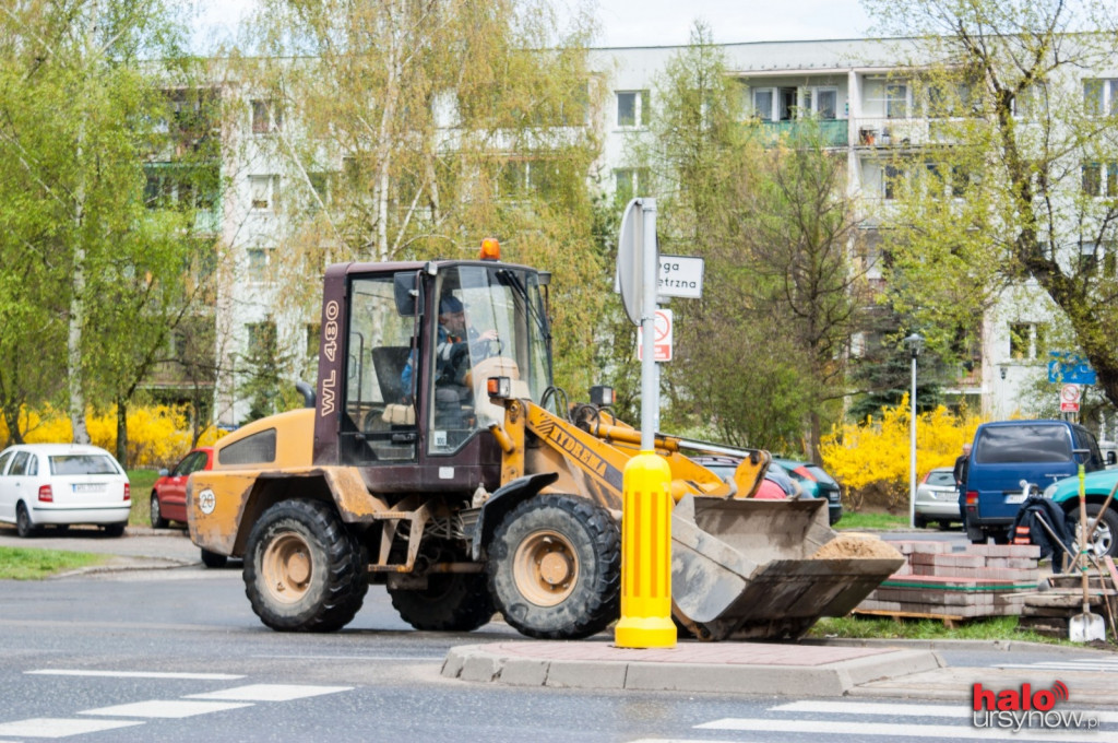 Na obietnicach się nie skończyło. Remontują chodniki