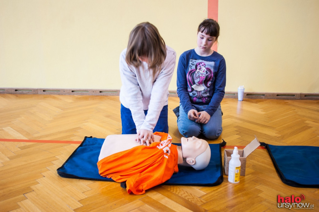 Mazowieckie półfinały konkursu ?Ratujemy i Uczymy Ratować?