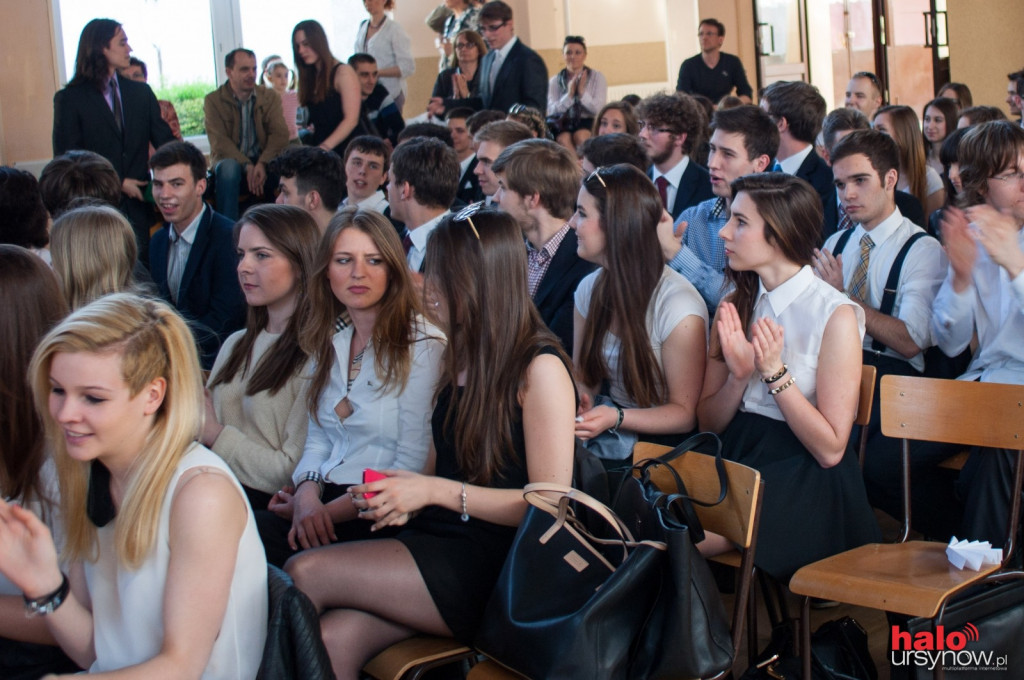 Już nie uczniowie, jeszcze nie studenci! Zabrzmiał ostatni dzwonek! FOTO