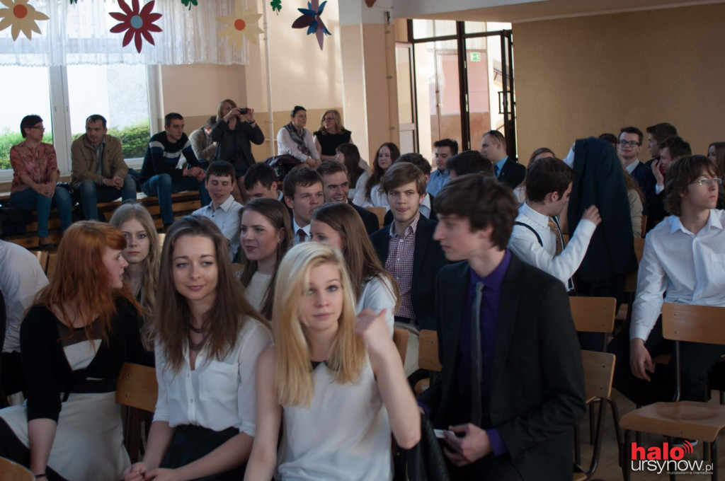 Już nie uczniowie, jeszcze nie studenci! Zabrzmiał ostatni dzwonek! FOTO