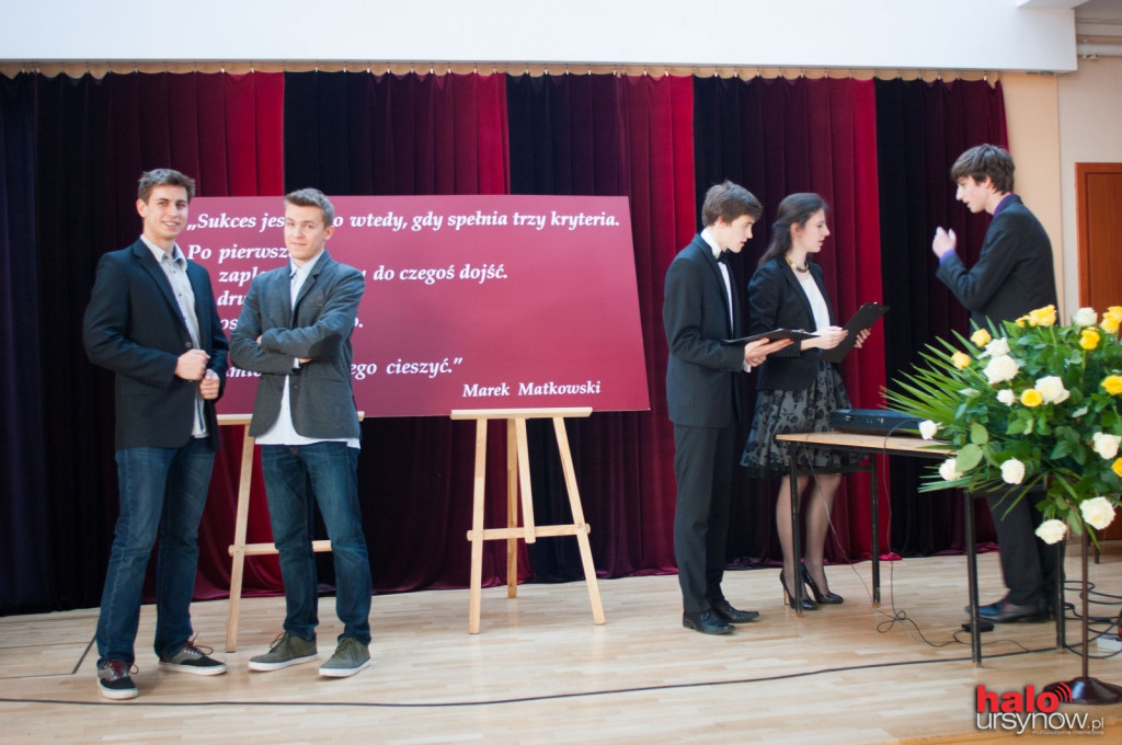 Już nie uczniowie, jeszcze nie studenci! Zabrzmiał ostatni dzwonek! FOTO