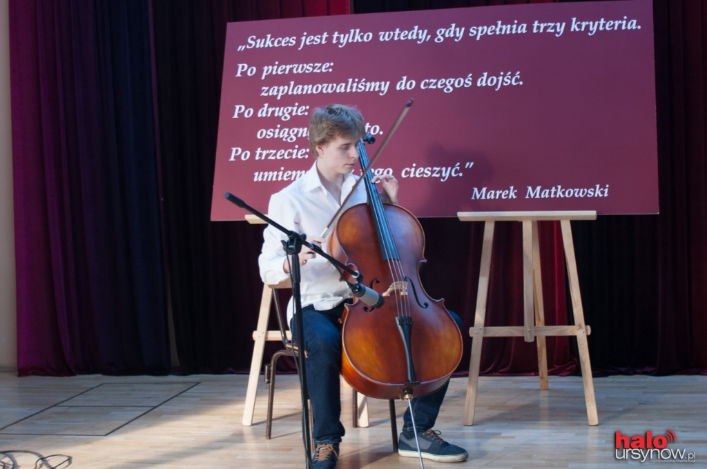 Już nie uczniowie, jeszcze nie studenci! Zabrzmiał ostatni dzwonek! FOTO