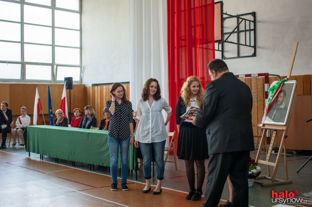 Odebrali świadectwa. Przed nimi już tylko egzamin dojrzałości