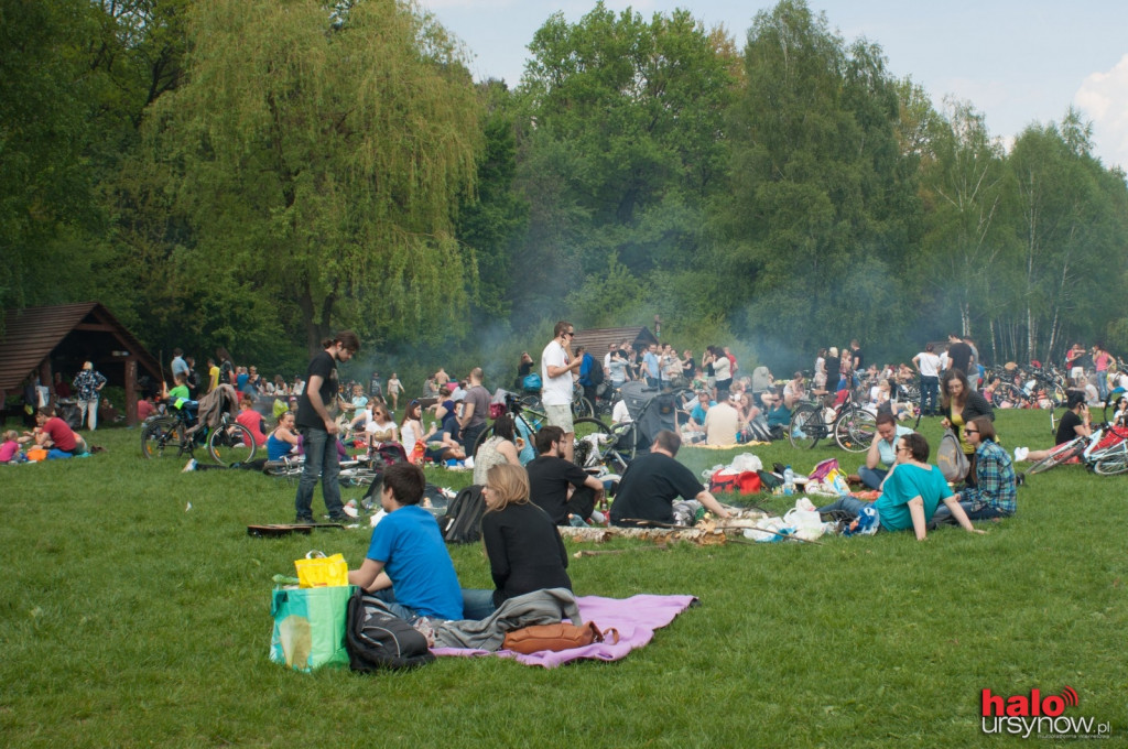 Majówka na polanie w Powsinie