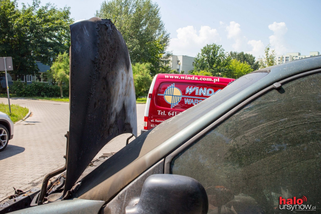 Wasilkowskiego: Ogień strawił kolejny samochód