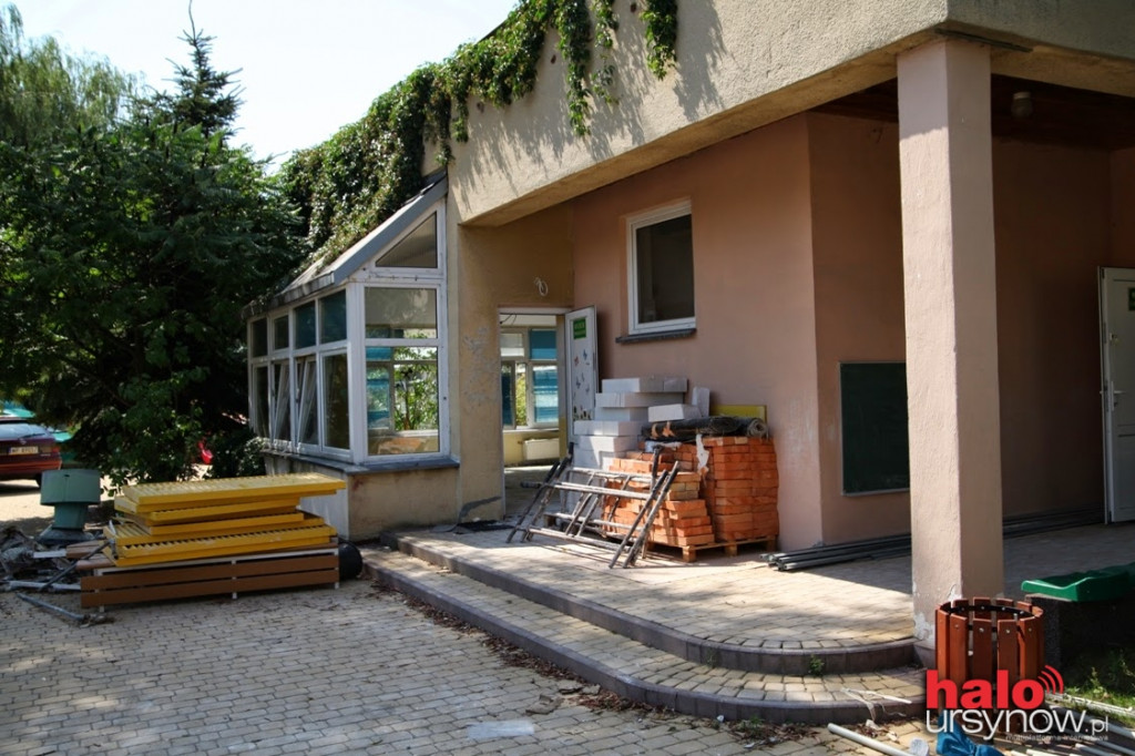 REMONTY W SZKOŁACH