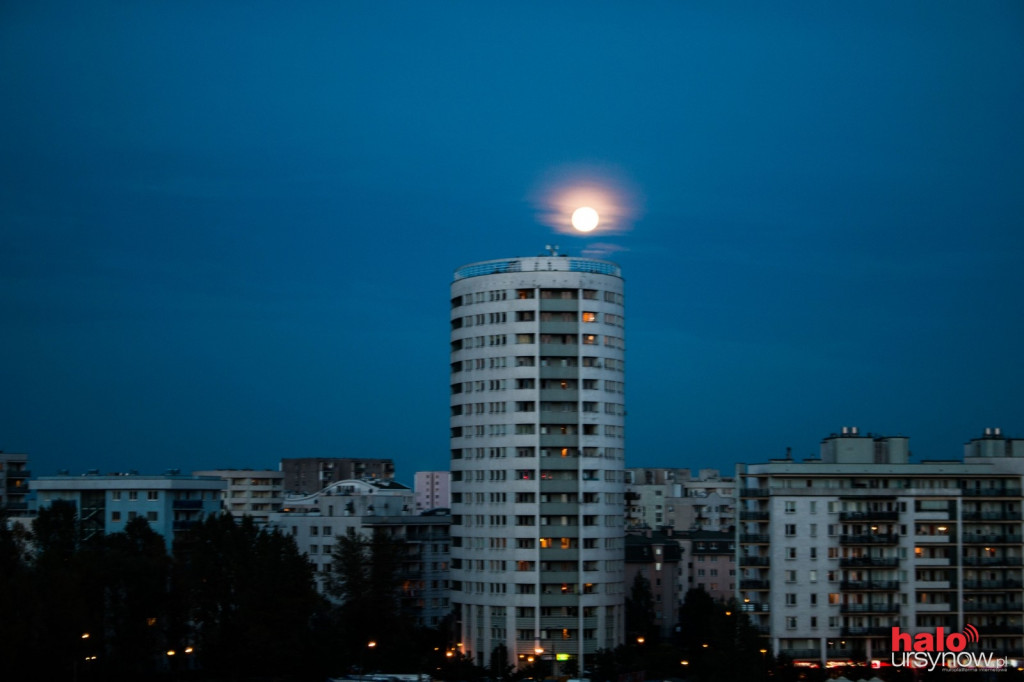 Zjawiskowy księżyc (nie tylko) nad Ursynowem!