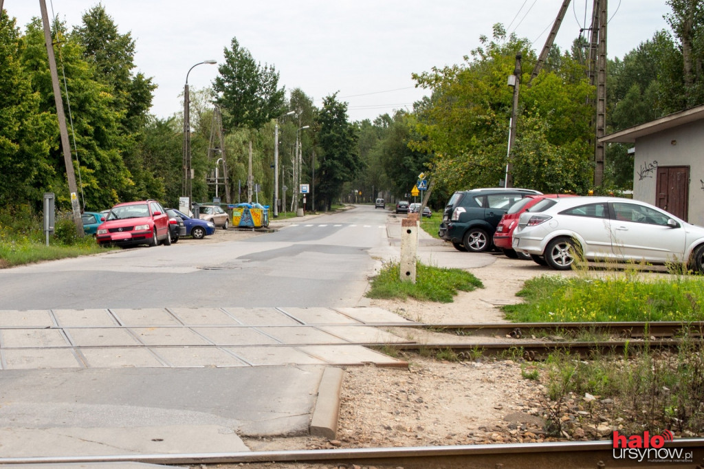 Karczunkowska - nielegalny Park & Ride