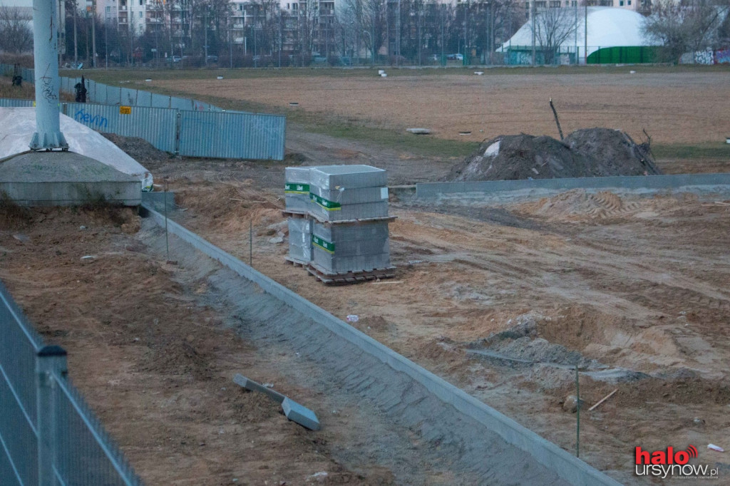 BOISKA DLA SP 323. Ruszyła budowa. Wreszcie!