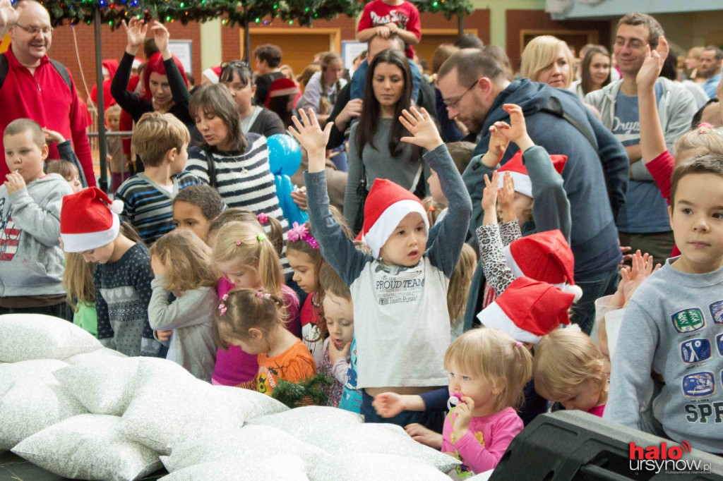 URSYNOWSKIE MIKOŁAJKI 2014. Tłumy w Arenie Ursynów FOTO