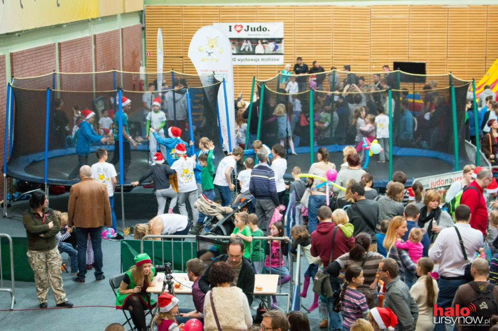 URSYNOWSKIE MIKOŁAJKI 2014. Tłumy w Arenie Ursynów FOTO