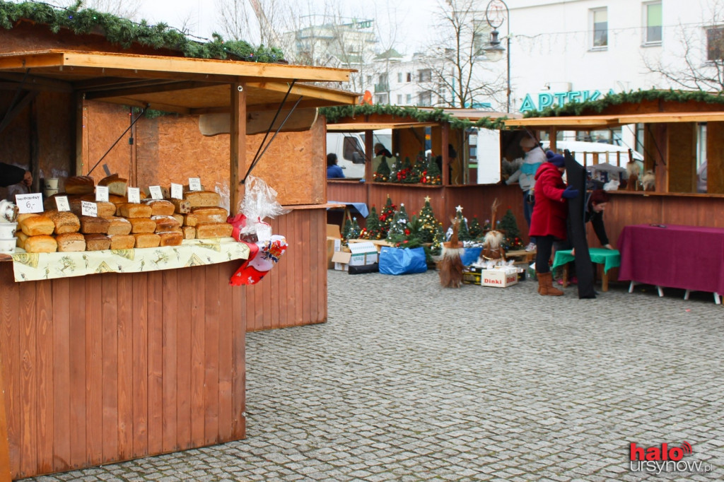 Dzisiaj startuje jarmark świąteczny. Zobacz przygotowania