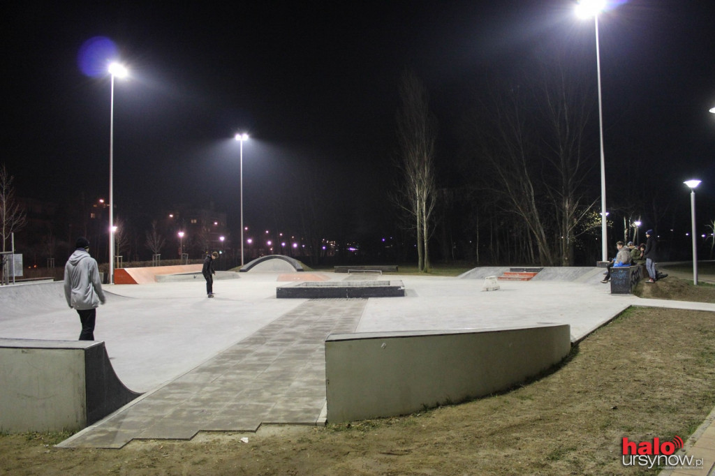 Skatepark przy Bażantarnii oświetlony!