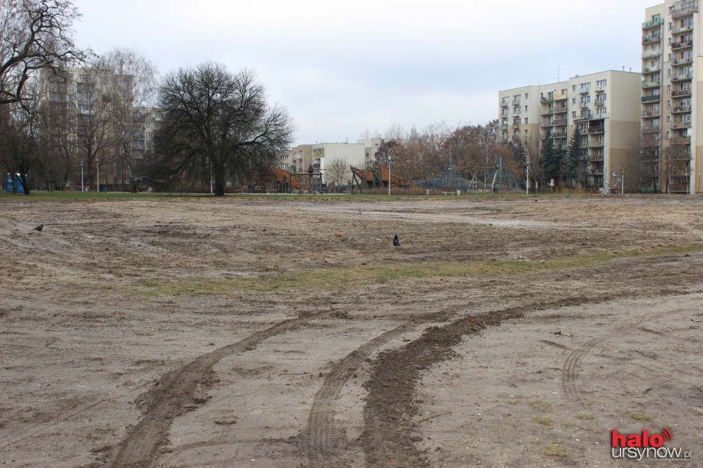 Nowy parking przy Olkówce. Co z połączeniem parków?