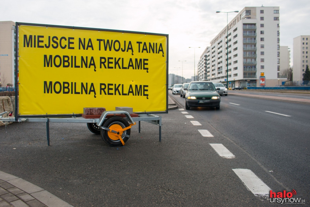 Czy to musi tu stać?