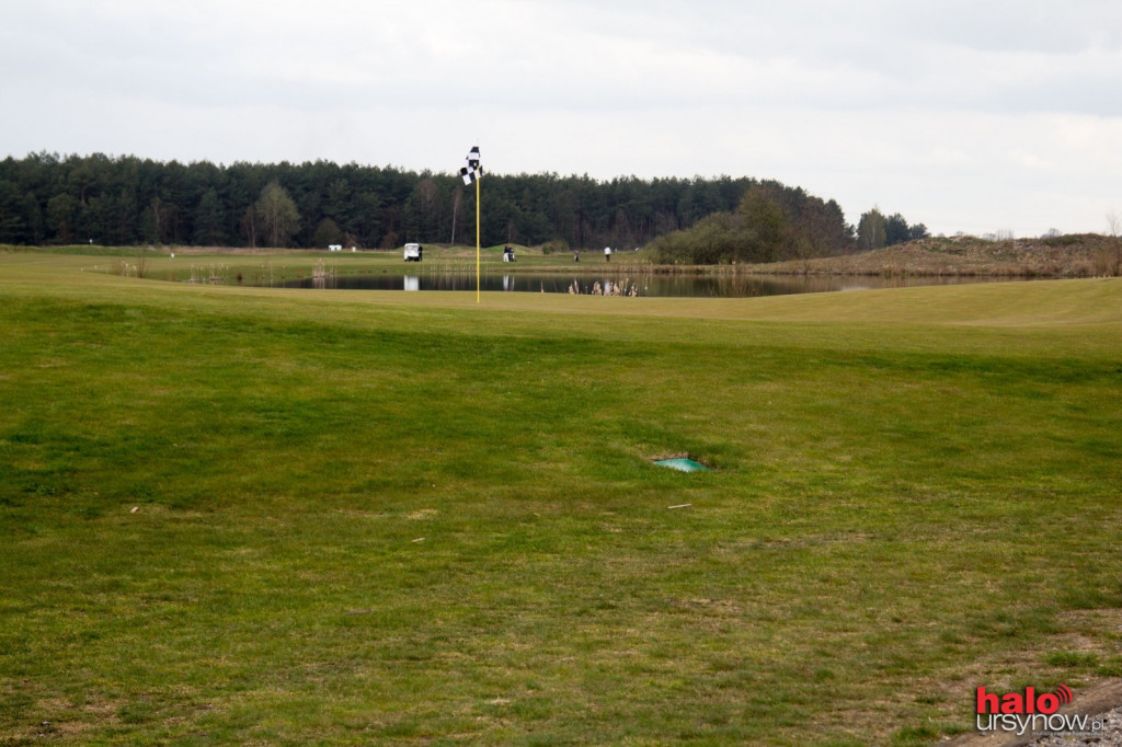 Golfiści budzą się po zimie! Otwarcie sezonu w Sobieniach Królewskich
