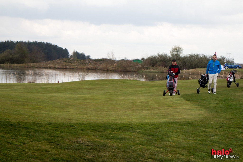 Golfiści budzą się po zimie! Otwarcie sezonu w Sobieniach Królewskich