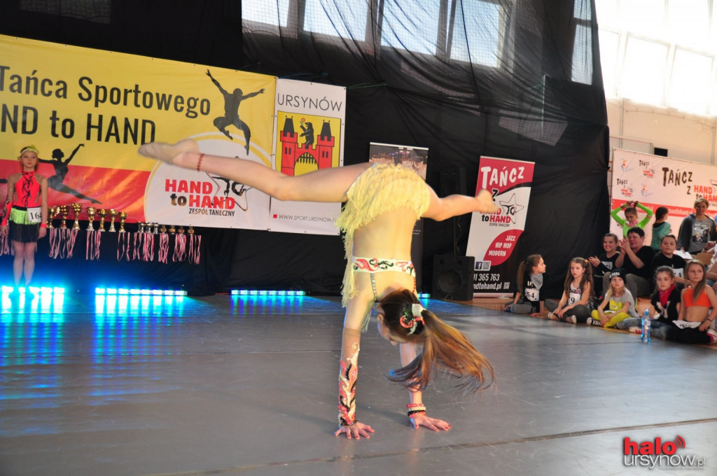 Taniec sportowy jest jak sprint.  Musisz dać z siebie wszystko_ Zawody na Ursynowie