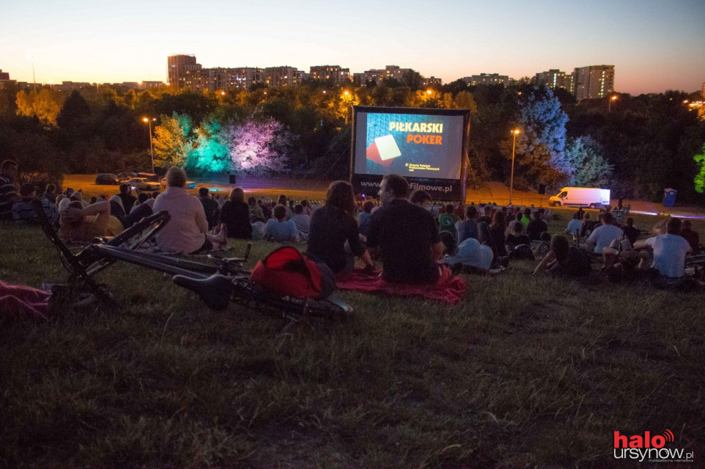 Ruszyło kino pod chmurką. 