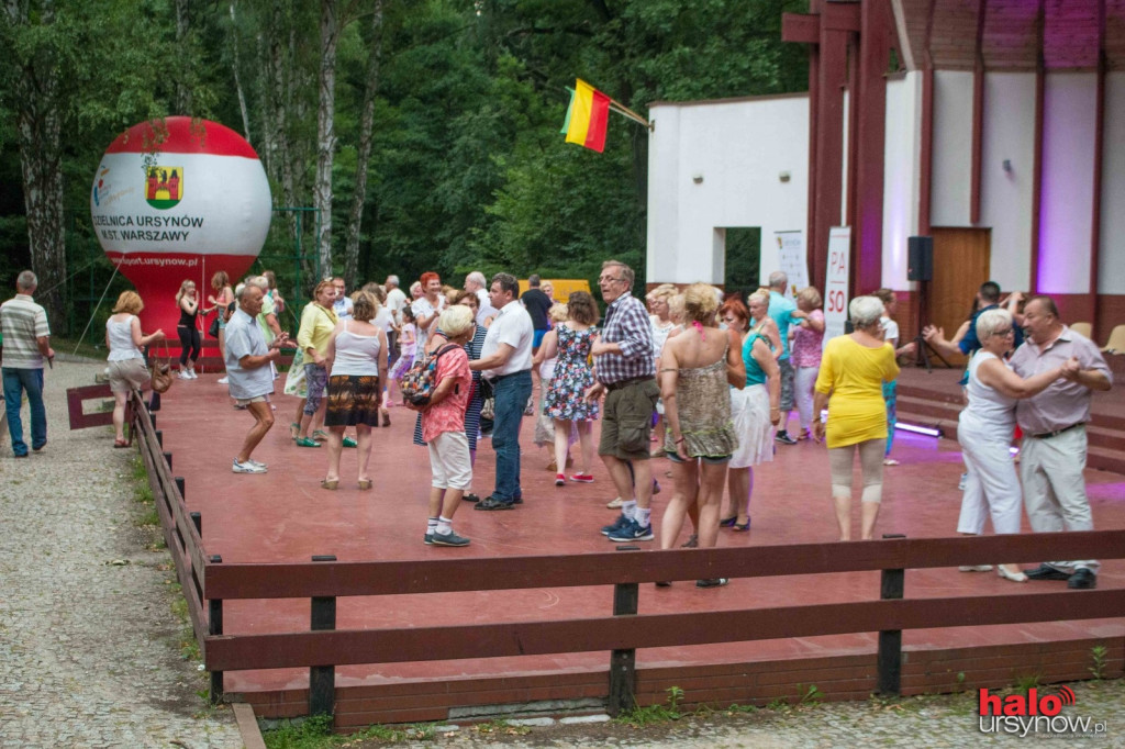 Pierwsza ursynowska potańcówka w Powsinie. Doskonała zabawa, nawet podczas burzy! FOTO