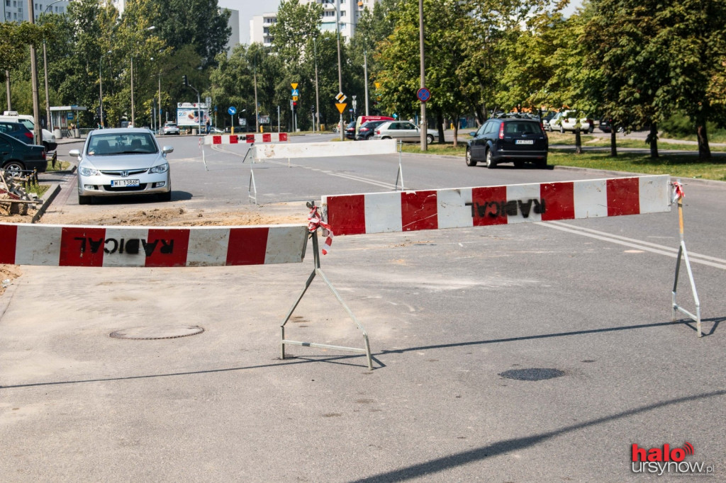 Ruch na Cynamonowej wstrzymany! Awaria wodociągowa
