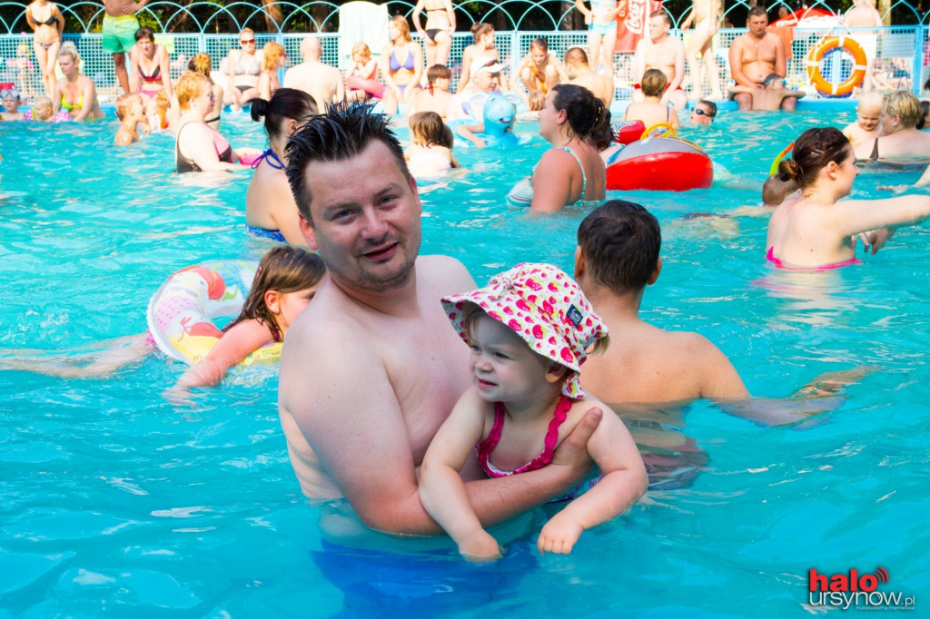 Baseny w Powsinie: Tylu ludzi nie widziałam tu, jak żyję!