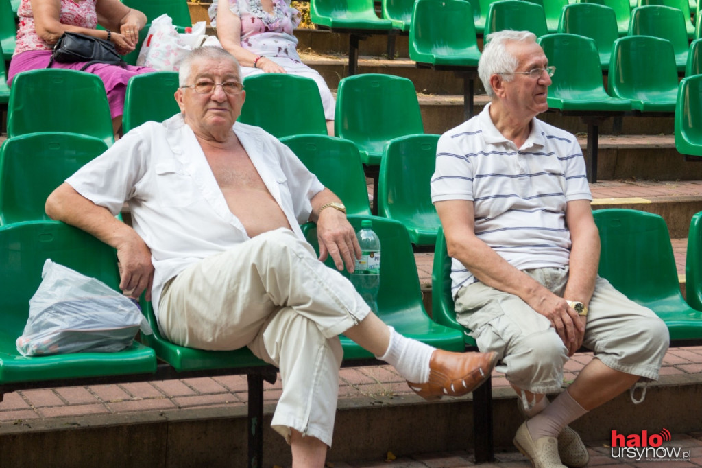 Potańcówka w Powsinie. Tancerze roznieśli parkiet!