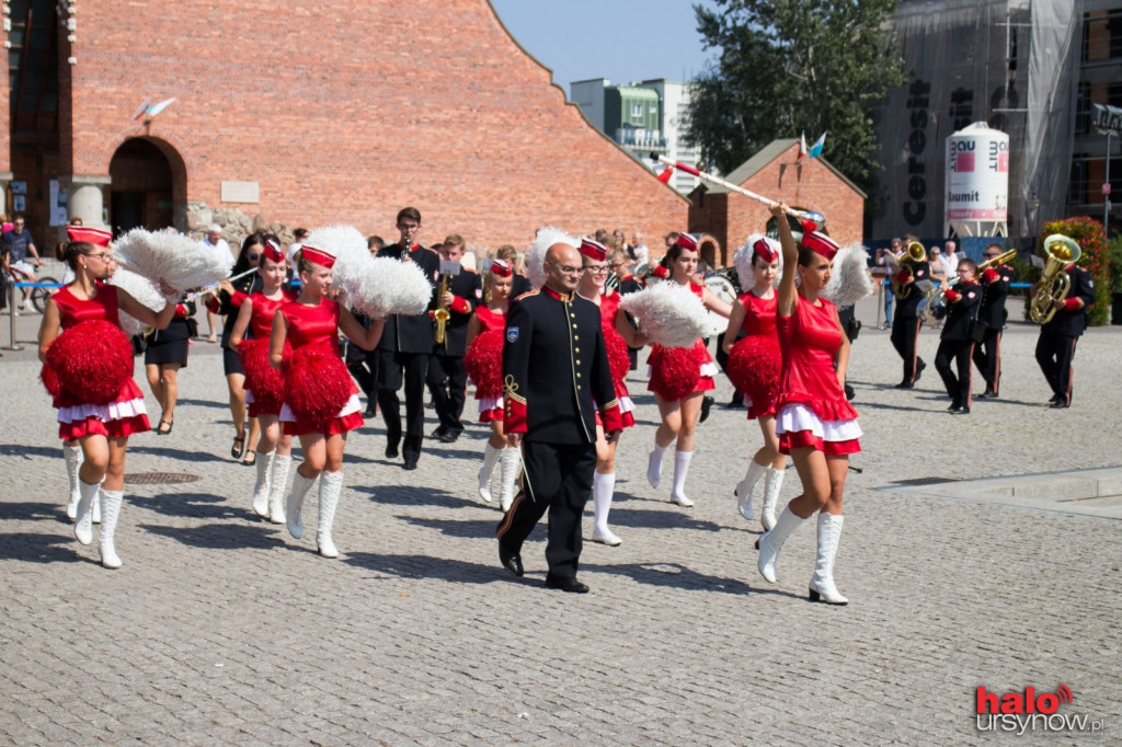 Ursynowianie świętują z okazji 95 rocznicy Cudu nad Wisłą. FOTO