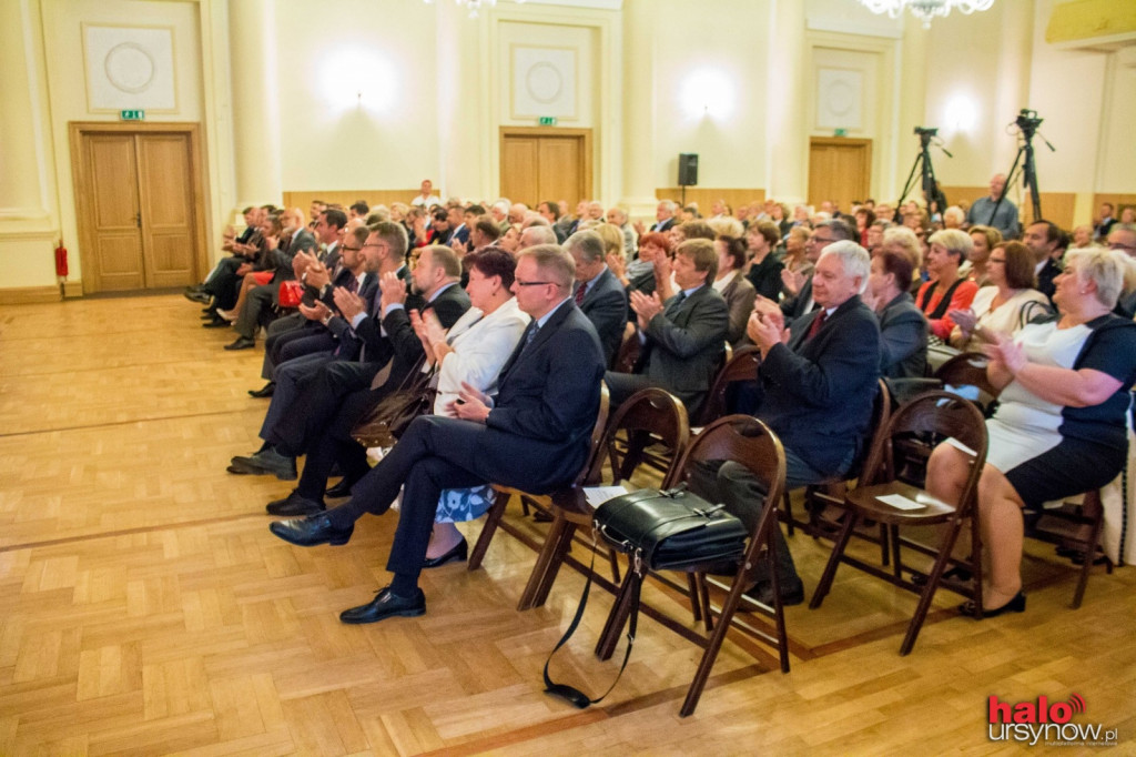 25 lat samorządu. Uroczysta sesja Rady Dzielnicy. FOTO